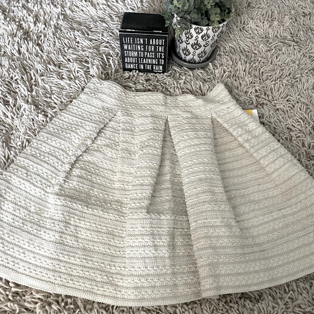 Beige skirt